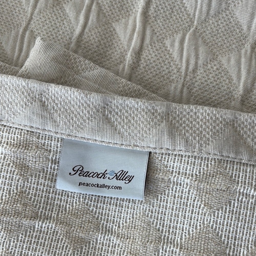 Peacock Alley coverlet and shams - Picture 5 of 6
